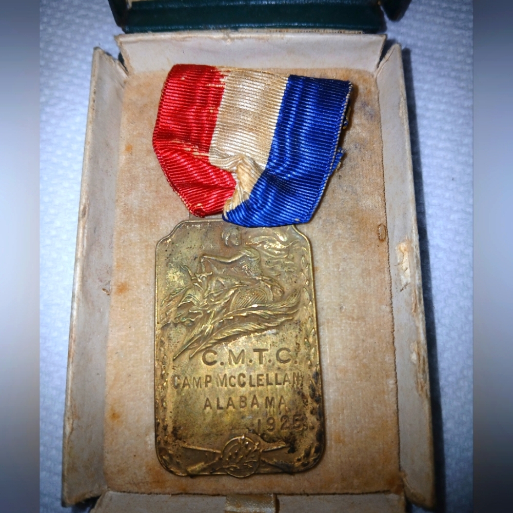 Antique CMTC Medal with Ribbon W/damaged box.